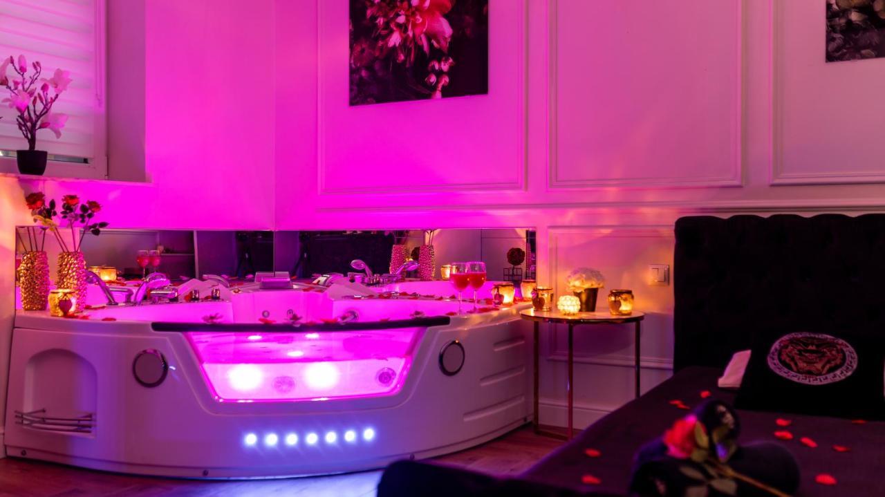 Vistula Boulevards Jacuzzi Apartment Krakkó Kültér fotó